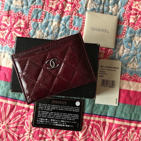 CHANEL - Dark Burgundy Leather Credit Card Holder - Picture 8 of 8